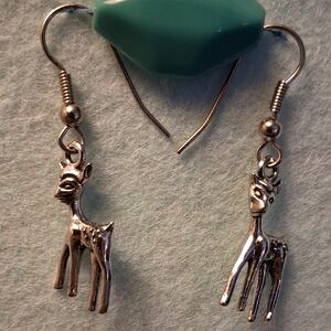 SILVER FAWN EARRINGS